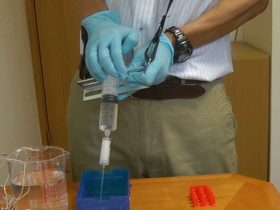 環境DNA濾過時に便利な治具